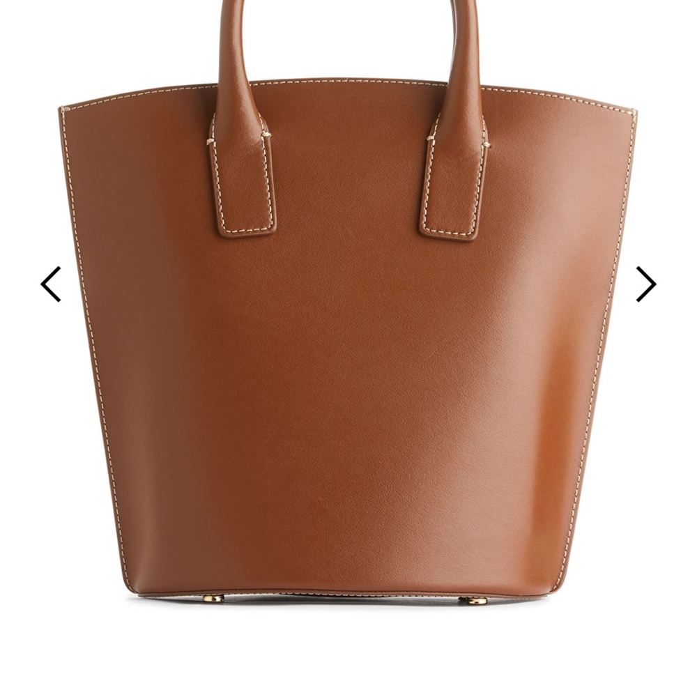Arket Genuine Leather Bucket Bag